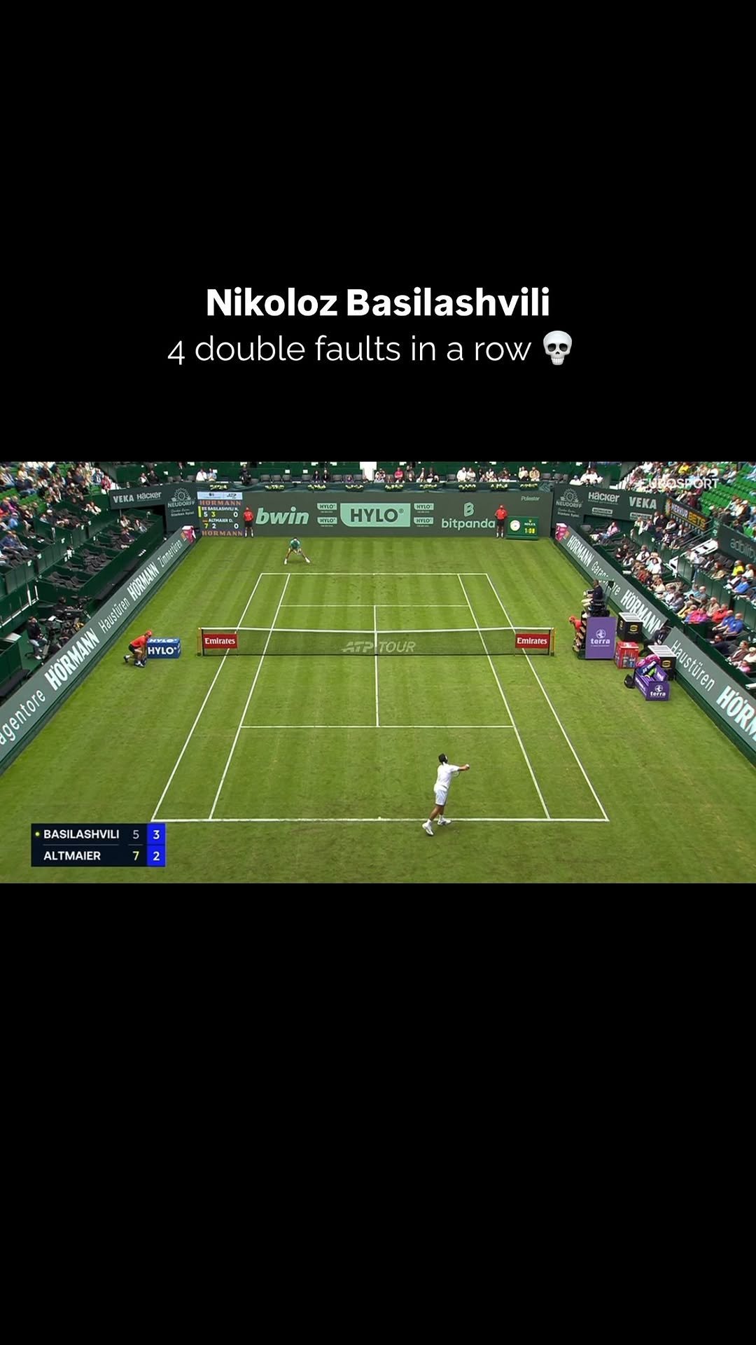 Basilashvili feeling generous today : 4 free double faults 🎁